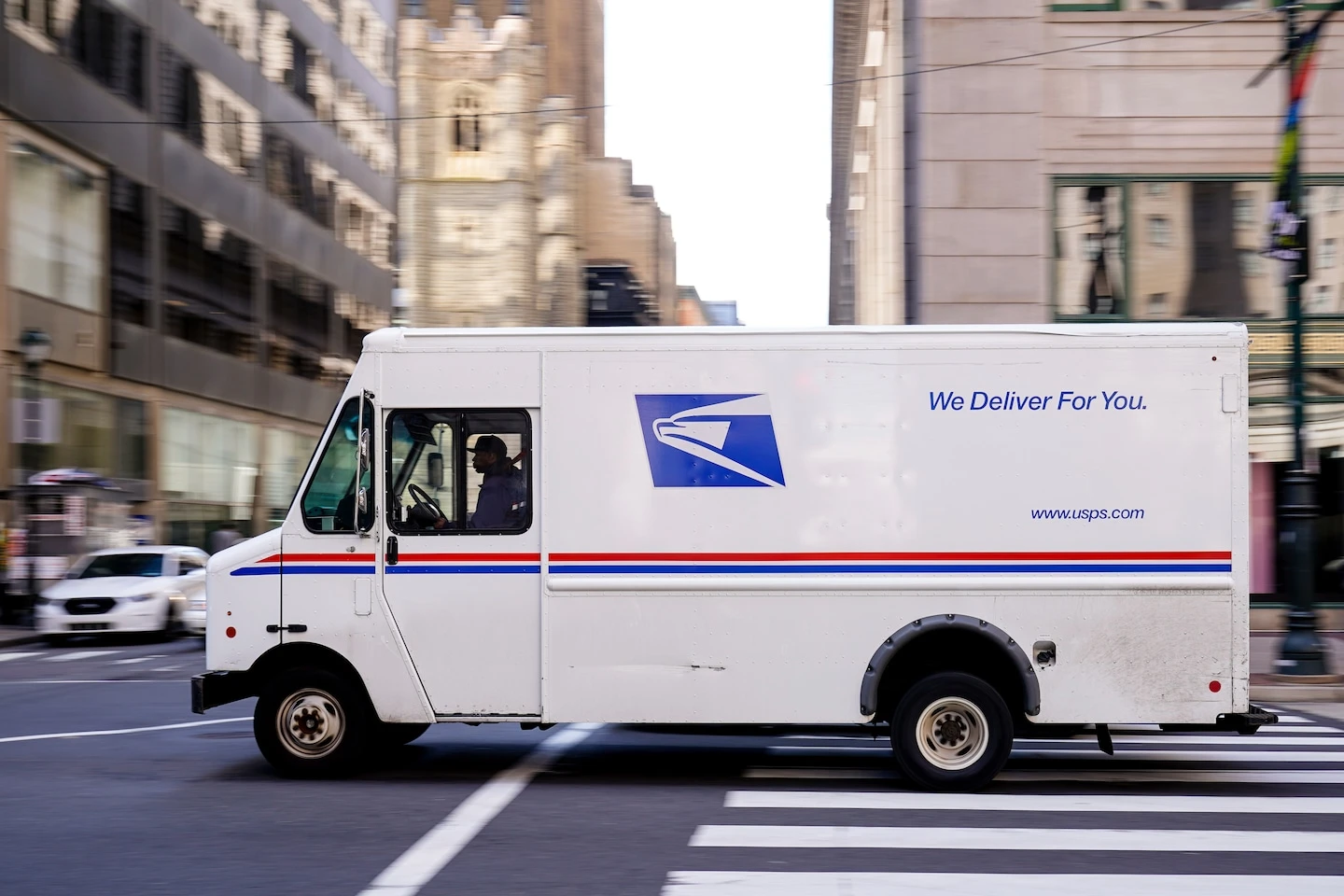 273-usps-delivery-14-17346314989815.jpg