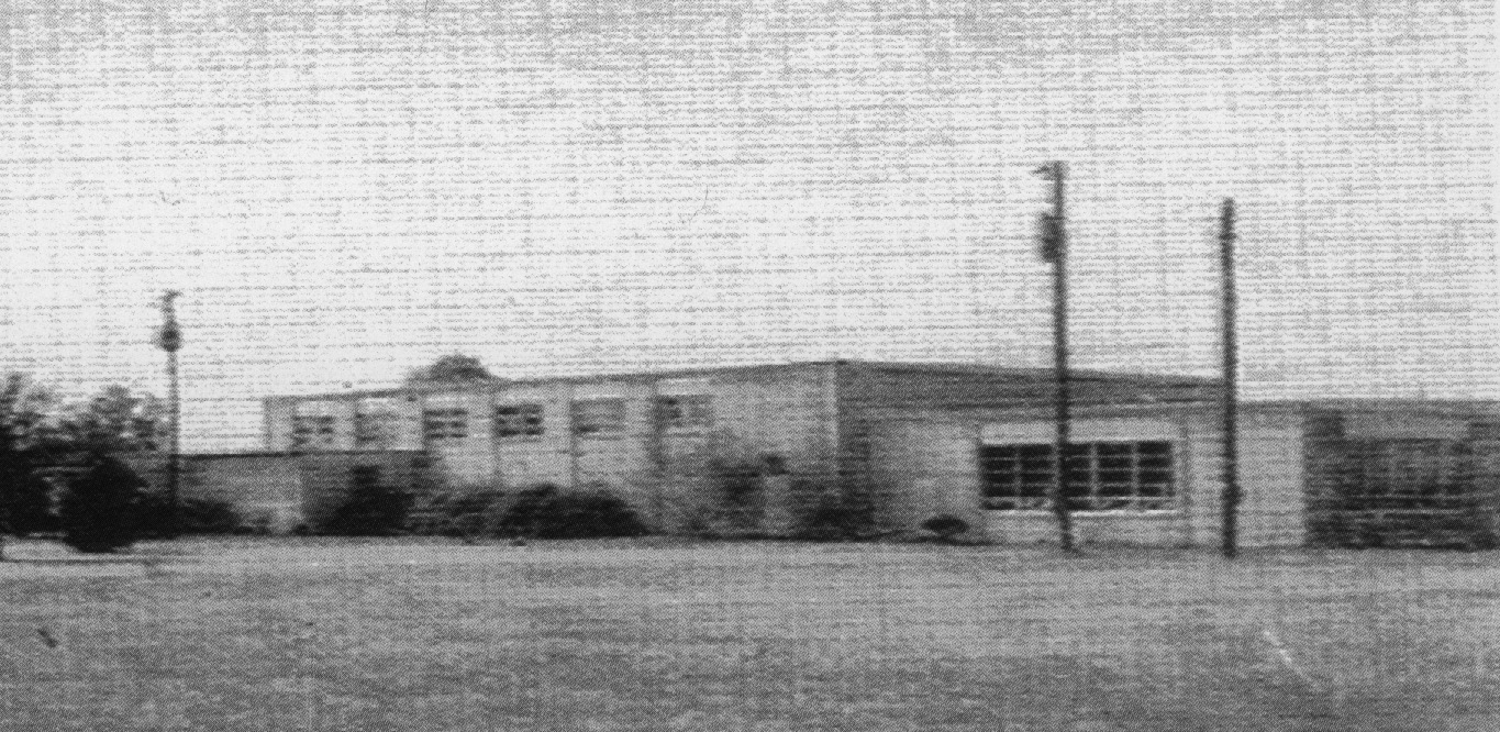 1452-schlbethune-high-schoolstreet-view1952-1649961147494.jpg