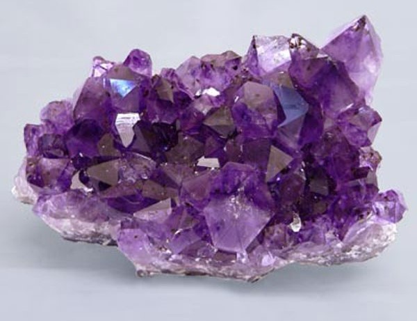 318-aleksandrit-kristaly.jpg