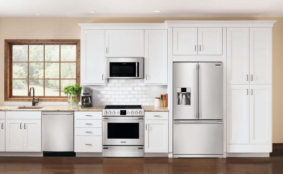 873-r822-frigidaire-stainless-steel-appliances-e1538679199650-17475094113339.jpg
