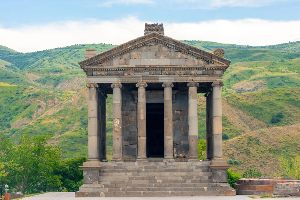 The Tourist City of Armenia, Colombia - Art-A-Tsolum