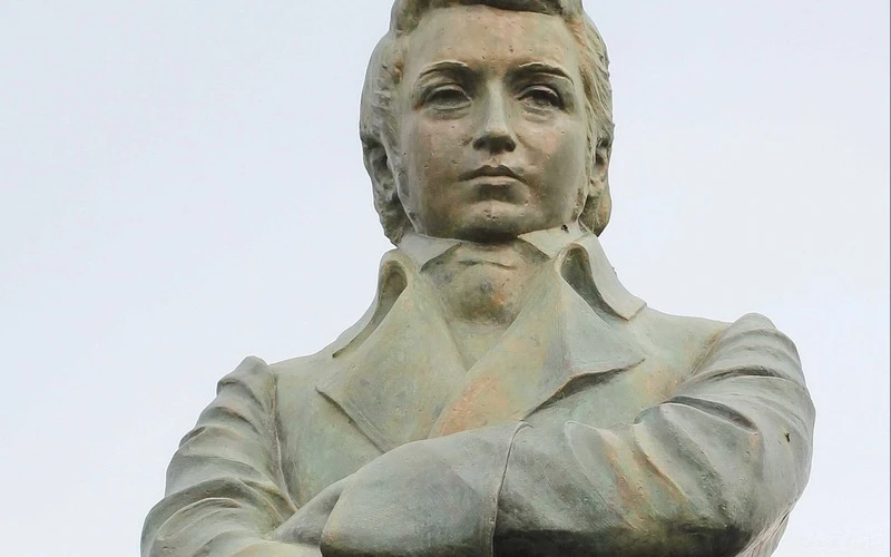 Հայ ոգու դարպասը բացող բանալին․ Կոստան Զարյանը Խաչատուր Աբովյանի մասին