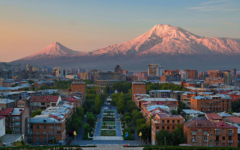 Ո՞վ ես դու Երևան