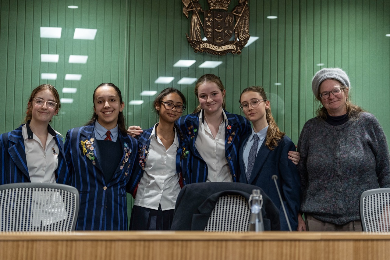 125-2026-auckland-schools-legal-mooting-final-photos-11-large-17862358164625.jpeg
