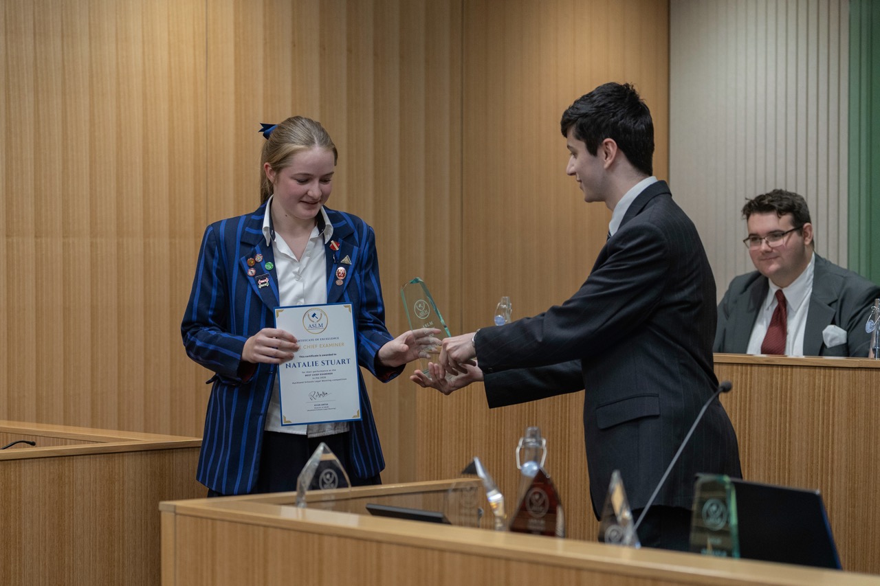 125-2026-auckland-schools-legal-mooting-final-photos-12-large-17862358154176.jpeg