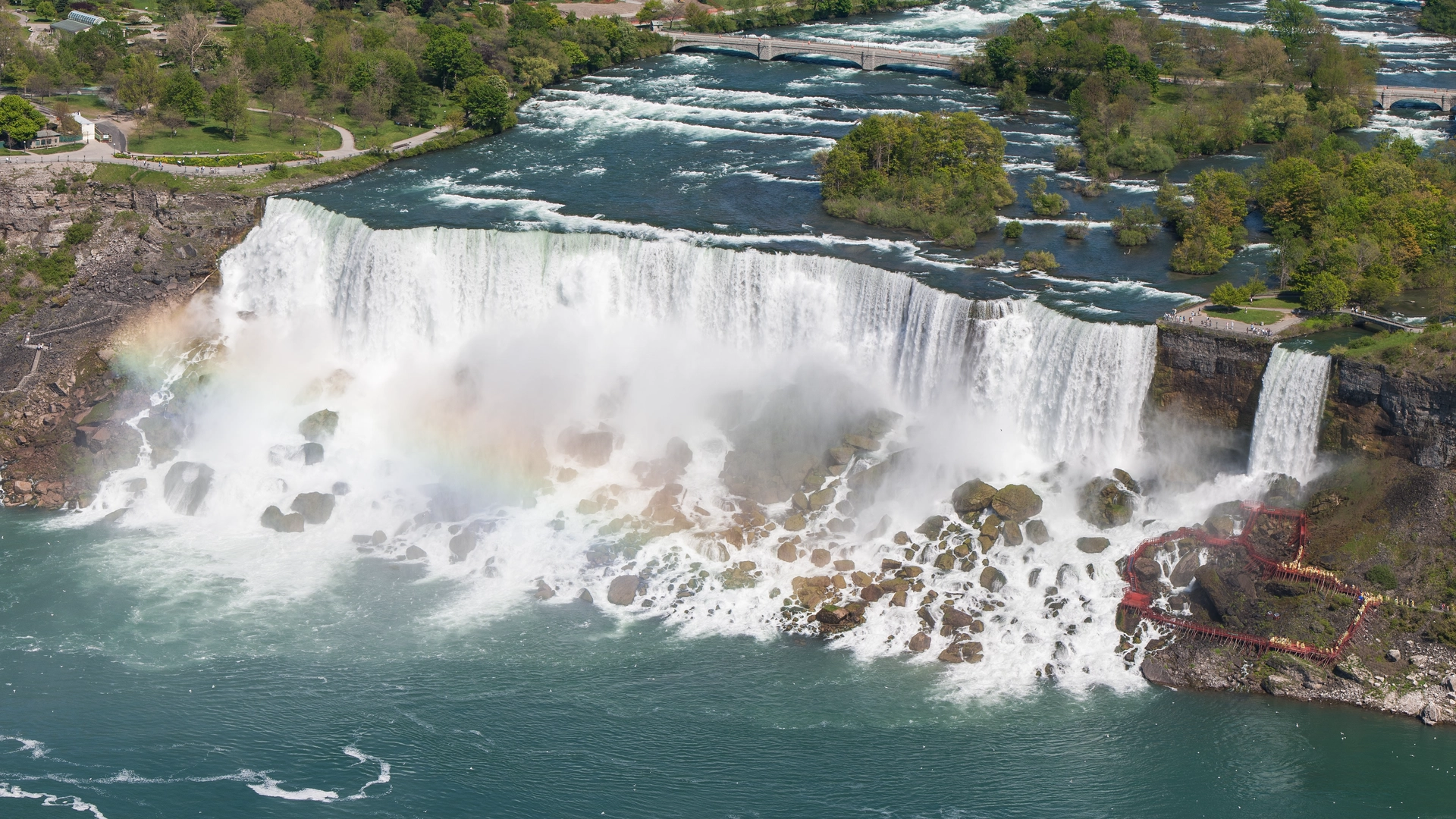 3370-1920px-americanfallsniagarafallsusafromskylontoweron2002-05-28-17488129882817.png