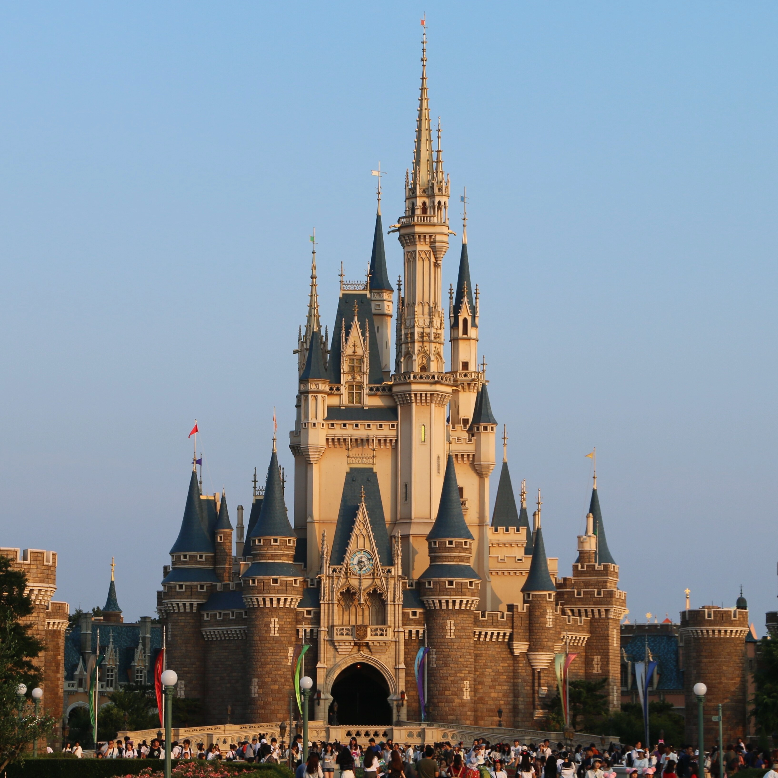 3726-tokyodisneyland1-1crop-1751508527493.jpg
