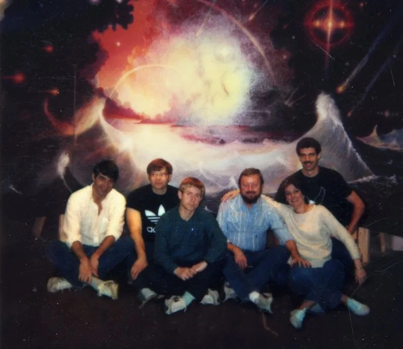 4006-k-01---ingo-with-students-17184211596678.jpg