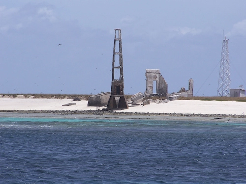 4496-atoldasrocaslighthouse-17557433135015.jpg
