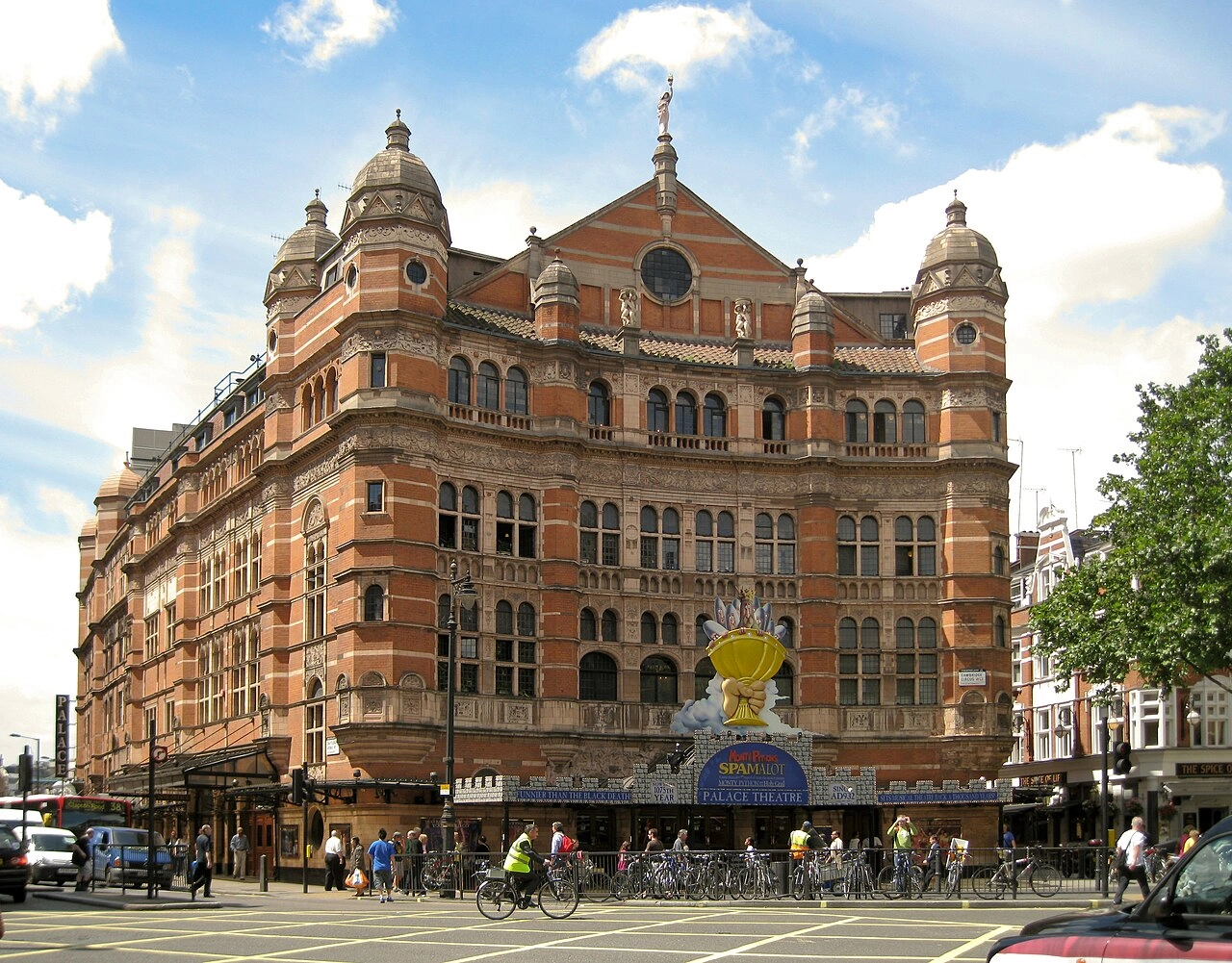 4623-size-palacetheatre-london-17562222732418.jpg