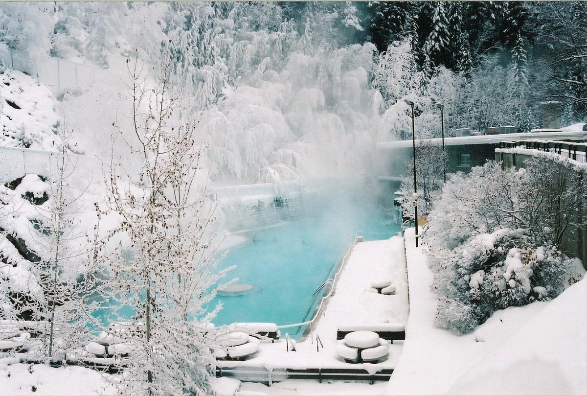 6966-radium-hot-springs-17898741583195.jpg