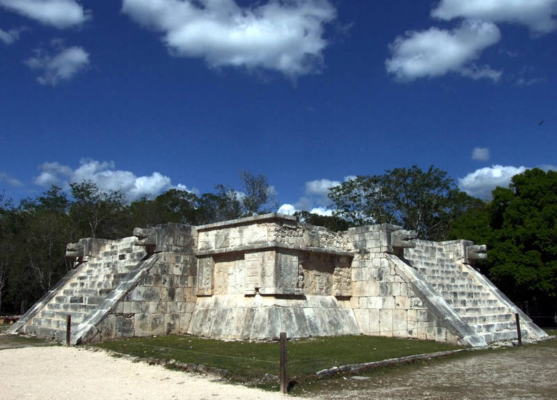 6998-chichenvenus-17898775014564.jpg