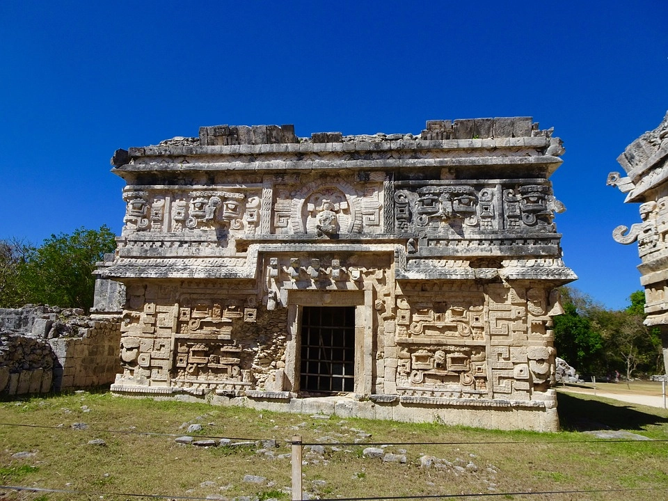 6999-mexico-chichen-itza-17898775206421.jpg