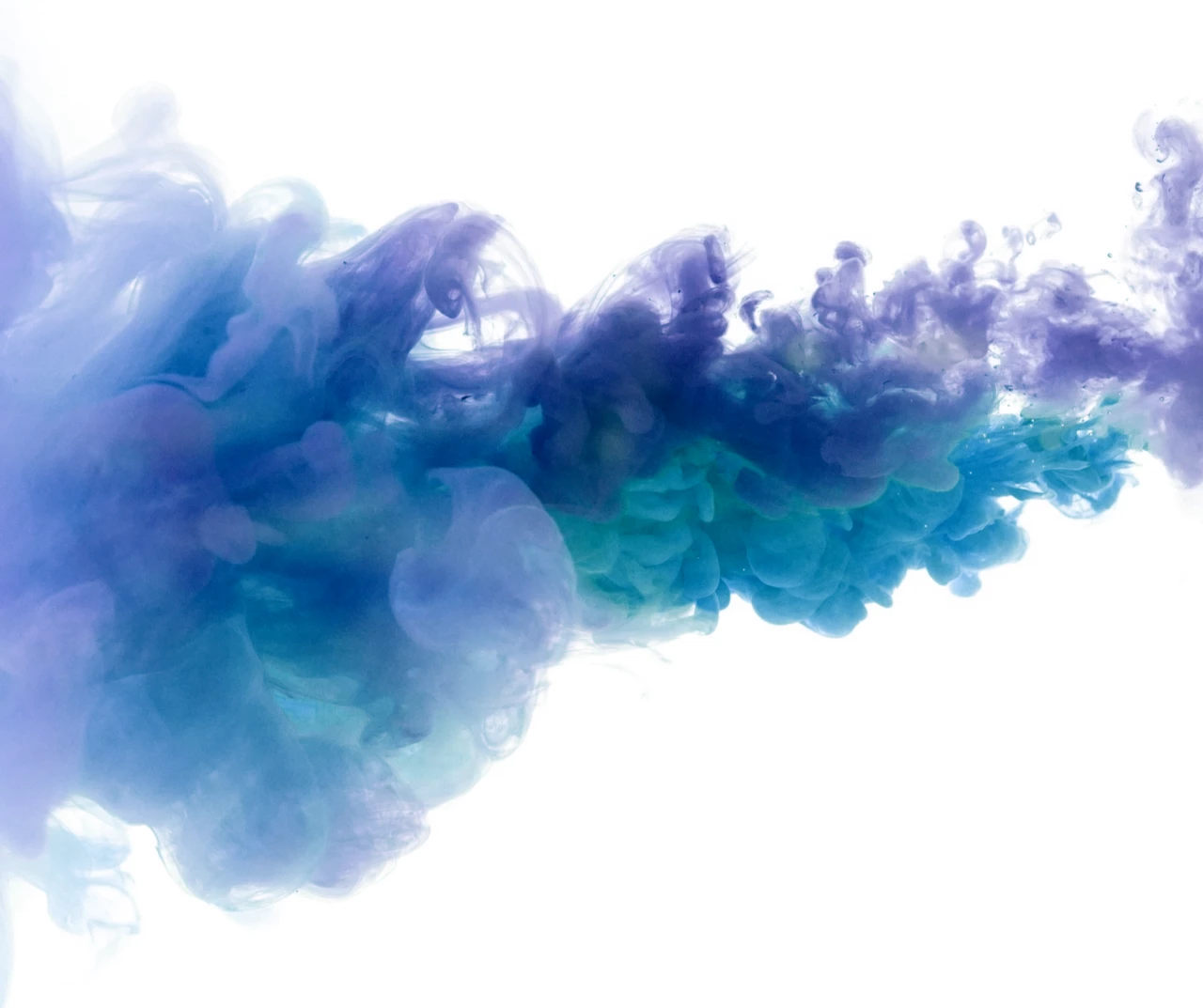 r240-blue-smoke-15662604503966.png