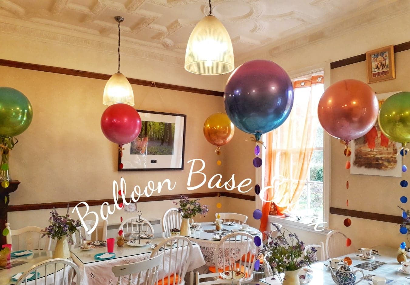 Balloon decoration for afternoon tea