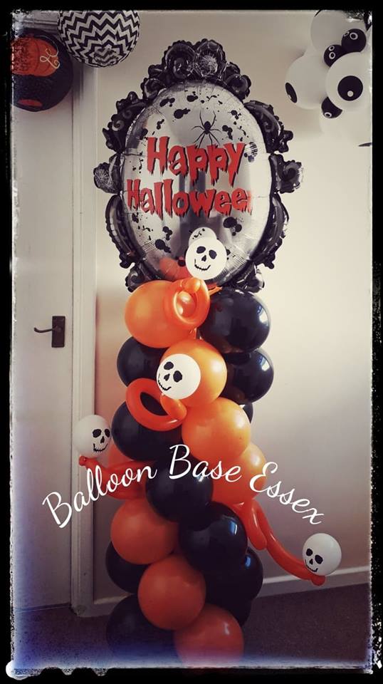 Halloween balloon column