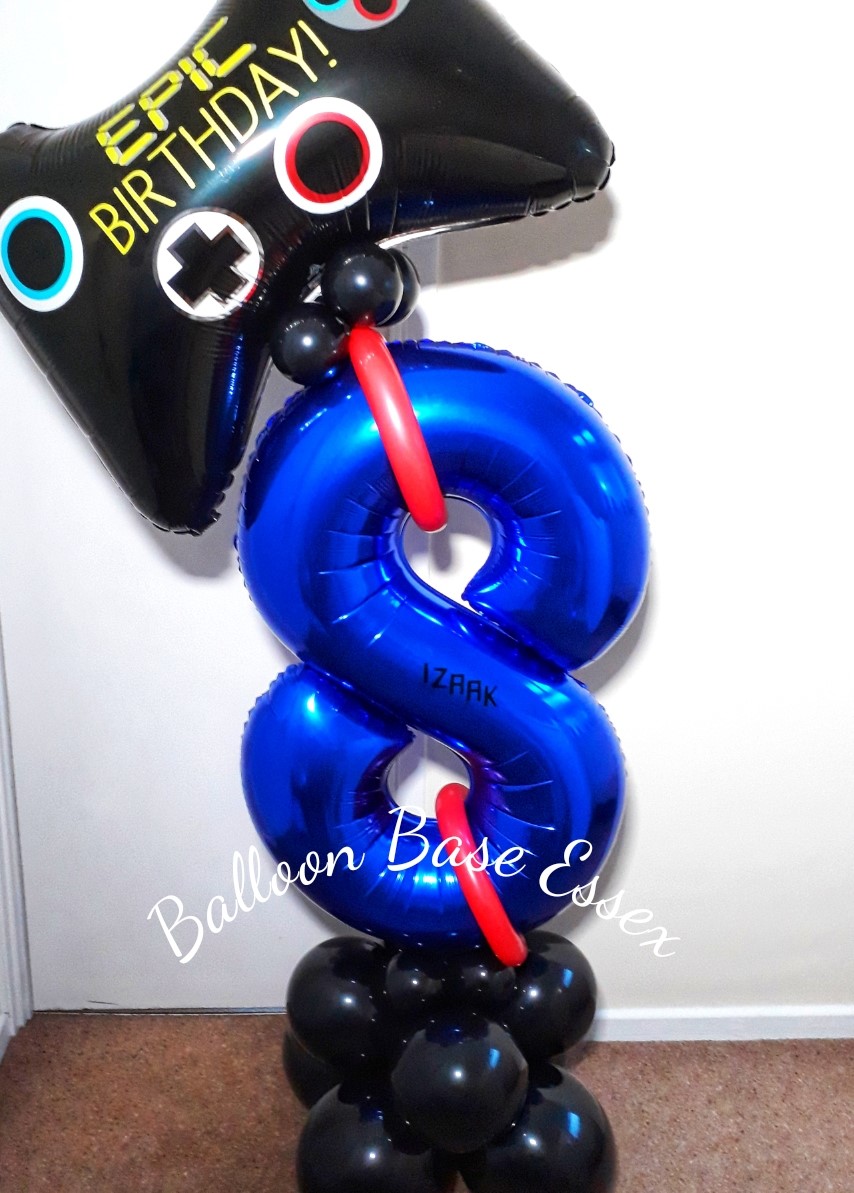 Gamer themed number 8 balloon