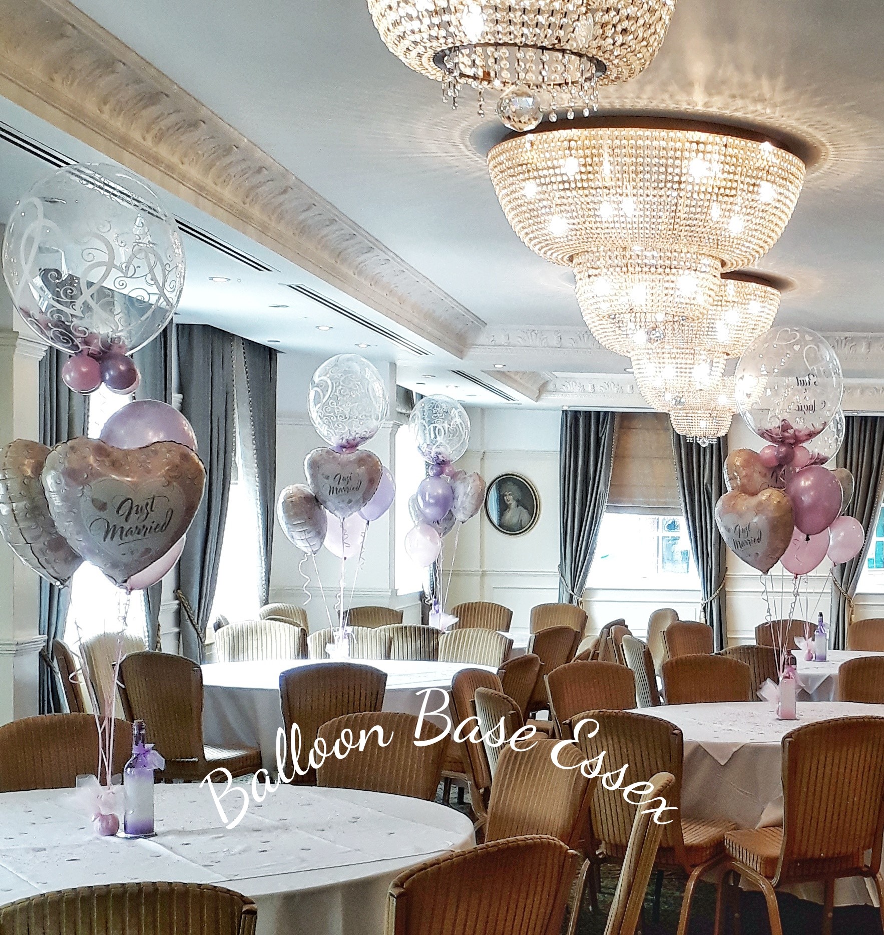 Wedding balloon bouquets