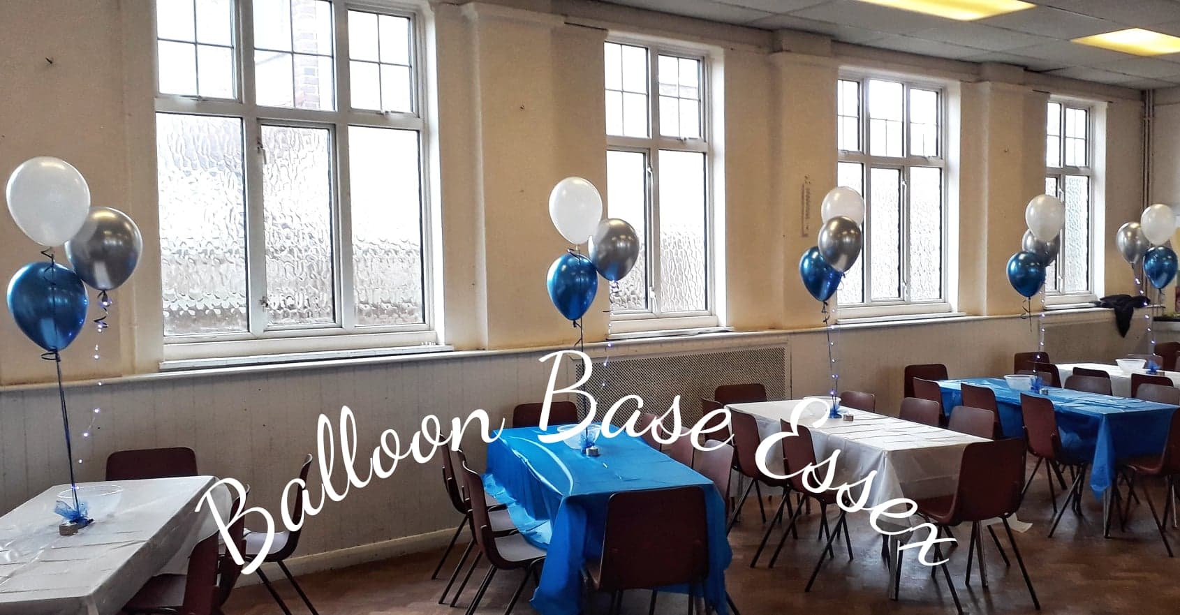 Blue, white and silver balloon bouquets
