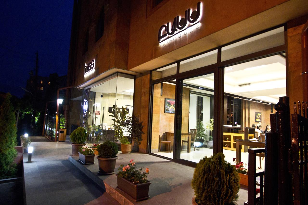 Building 71-building.jpg
