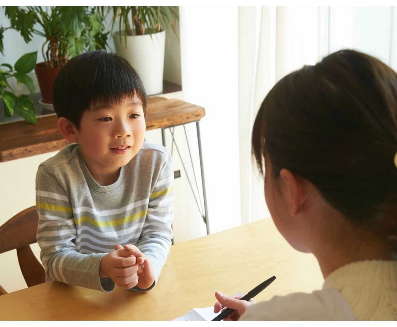 3241812661044620-interview-group-5-17602574206884.jpg