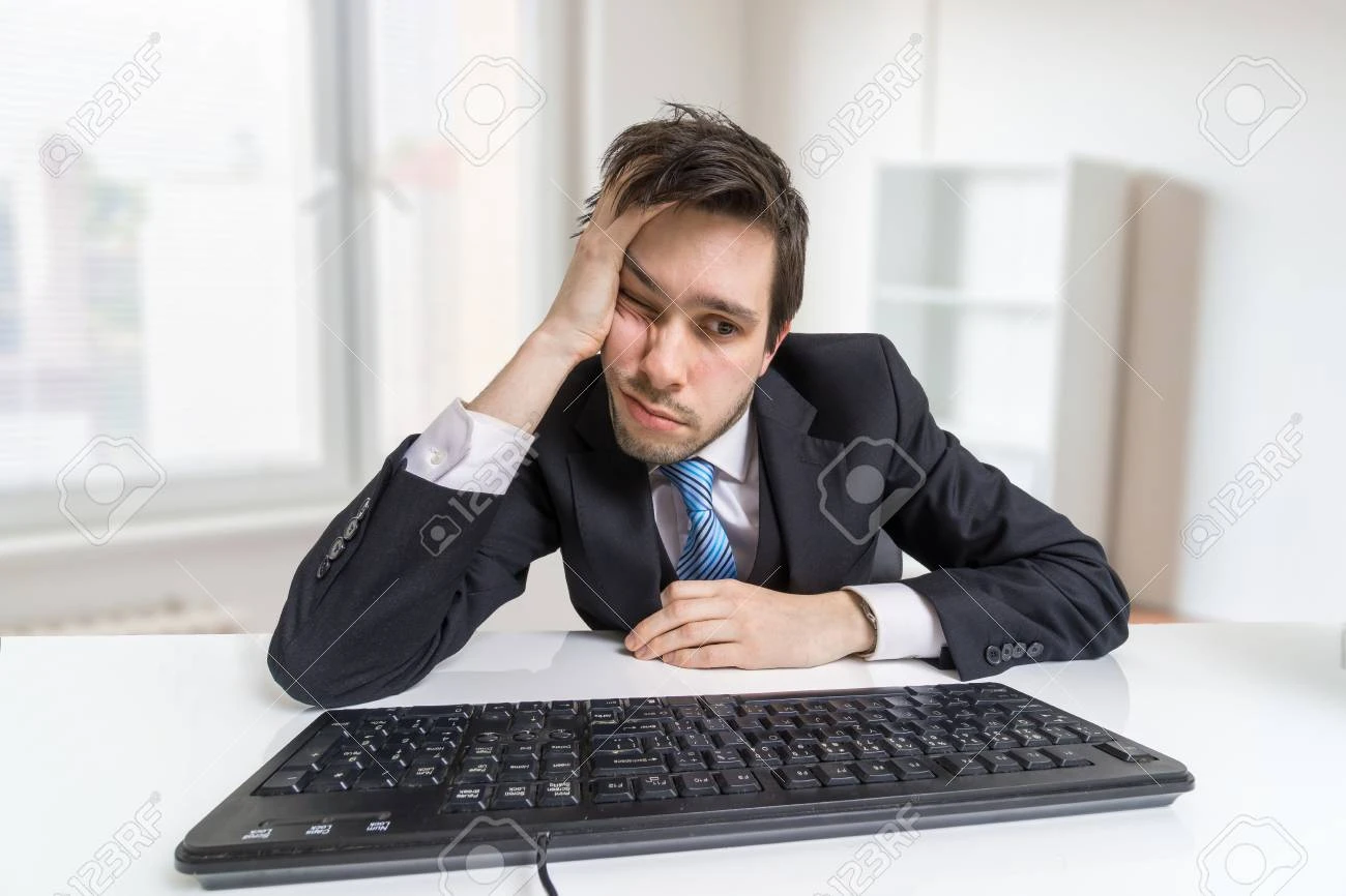How to Handle a Bad Review Without Losing the Job (or Your Weekend)