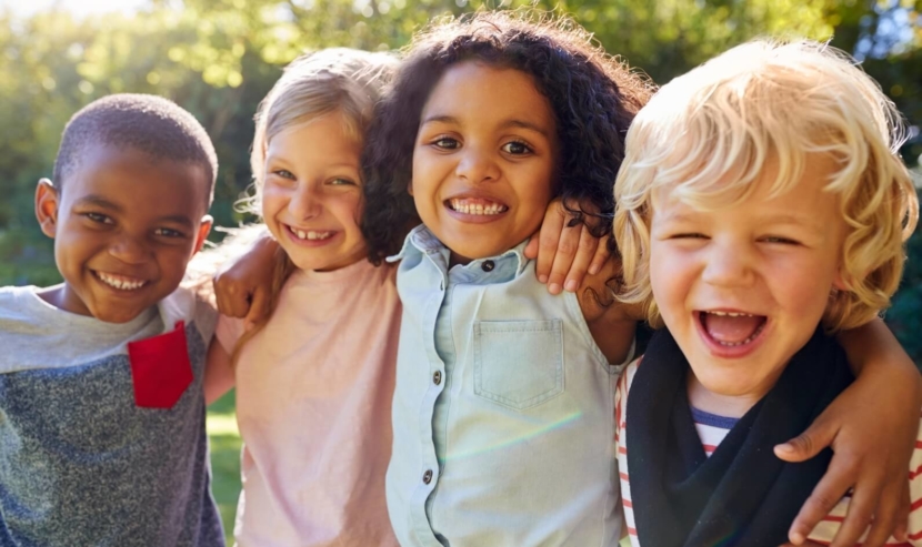 632-helping-young-children-learn-to-make-friends-hero.jpg