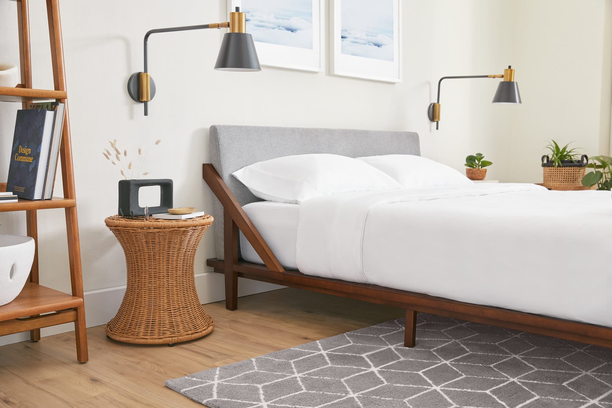 937-0226woodenbedframe45closeup-1693611745715.jpg