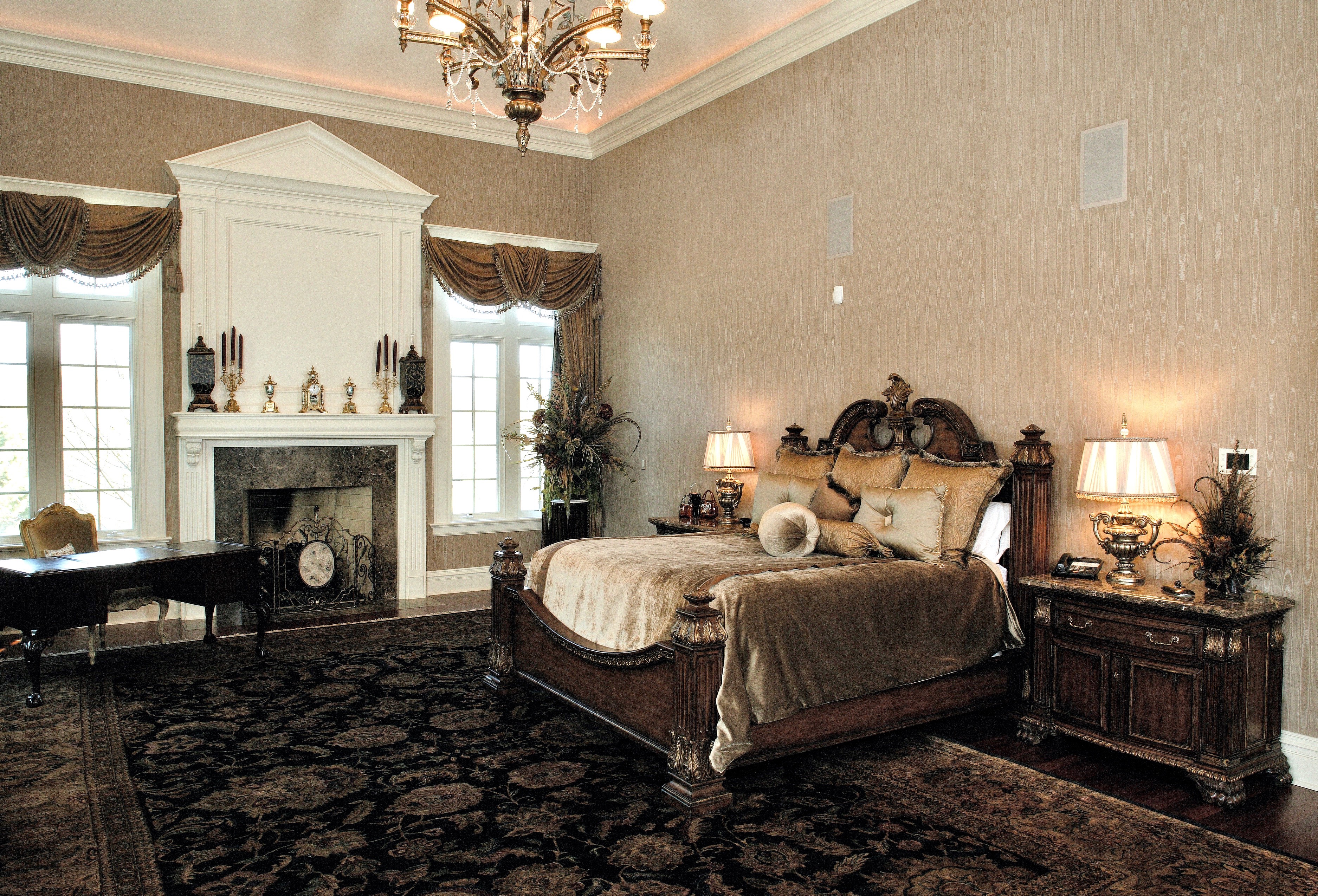 137-13master-bedroom.jpg