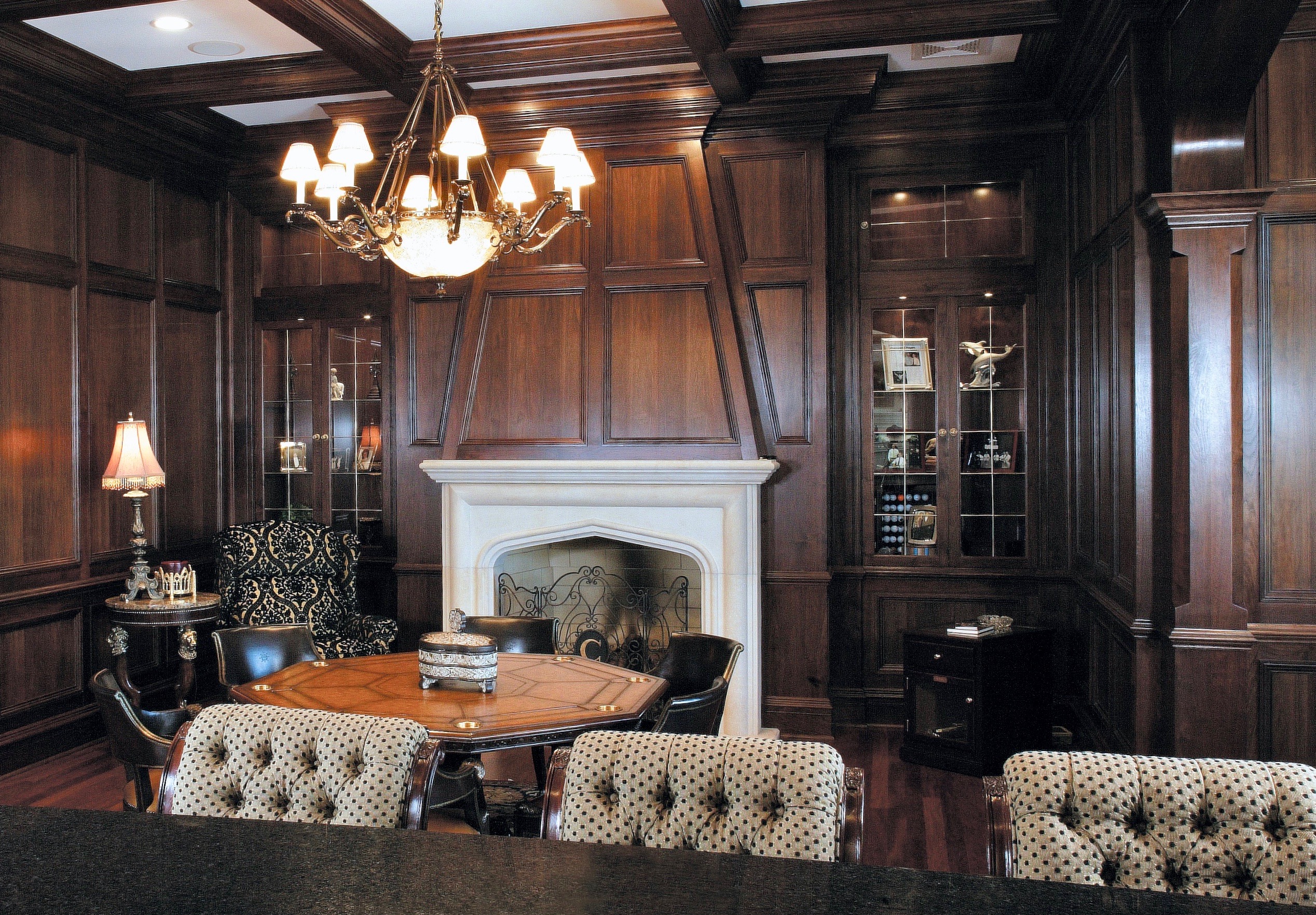 303-14bar-area.jpg