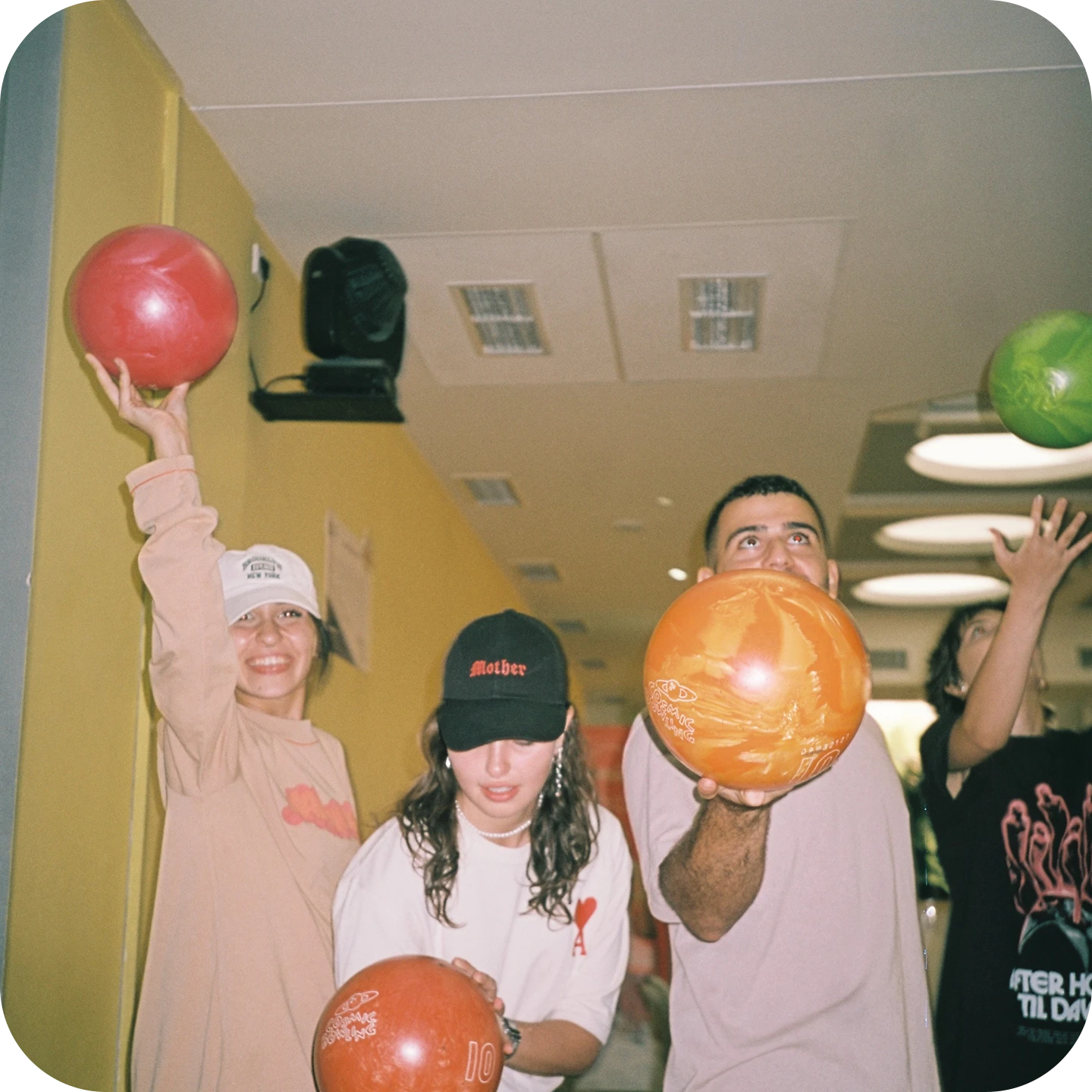 1437-bowling-17256322867746.png