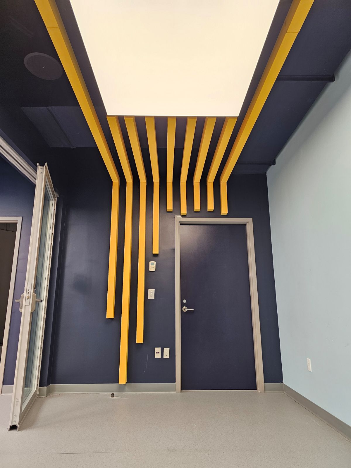 120-board-roomjpg-17142511003975.jpg