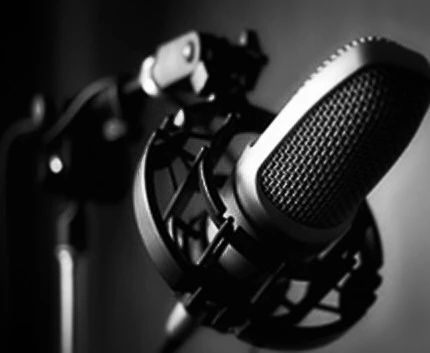 16043035358-radio-studio-microphone.jpeg