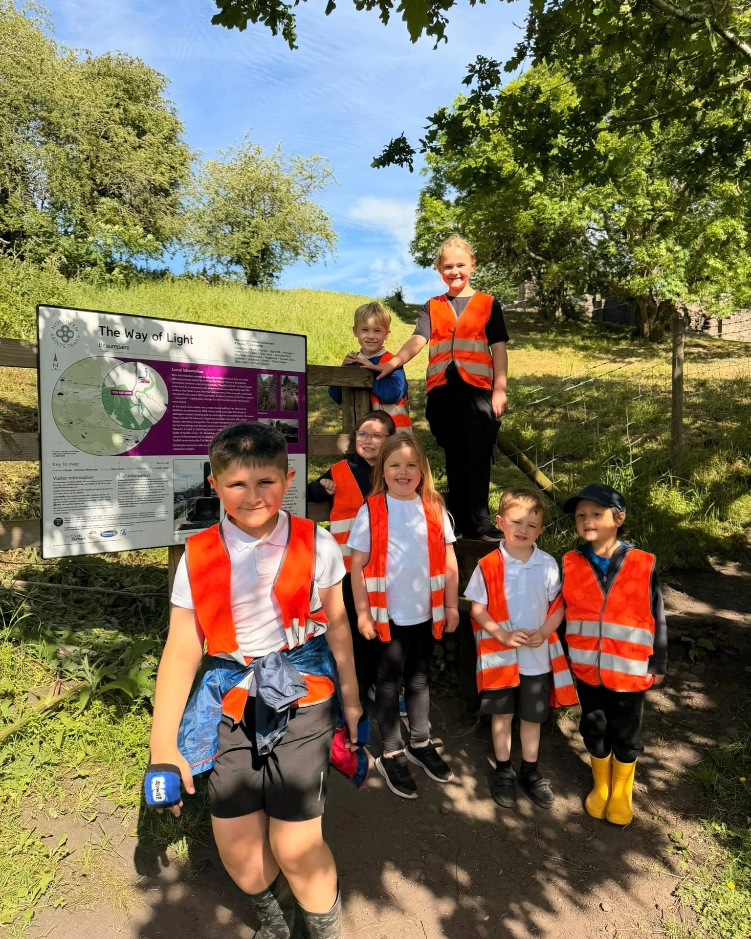 06415361920499-72428264316290052558984348020451200049898609n-17881874874759.jpg