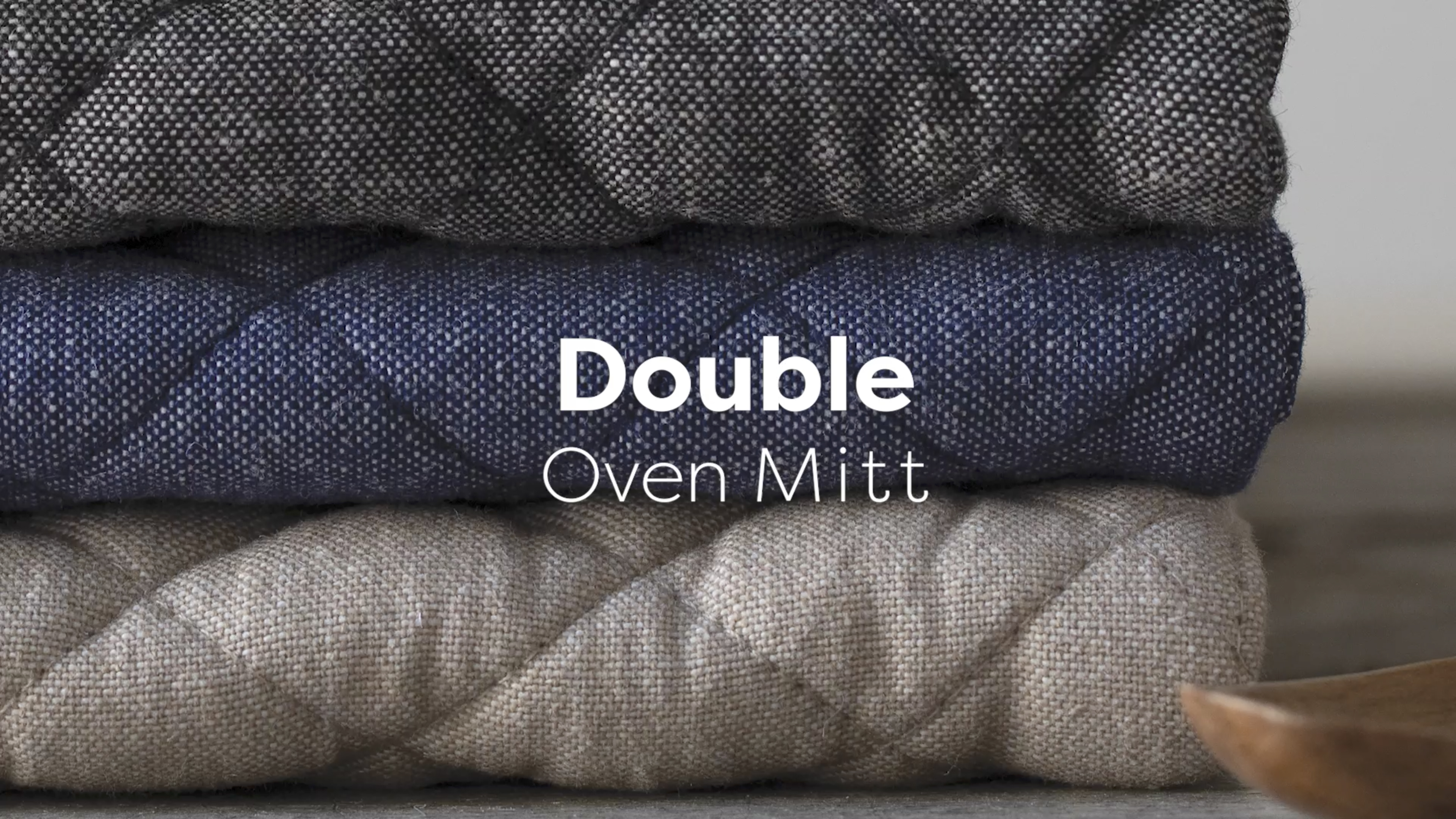 241-oven-mitt.jpg
