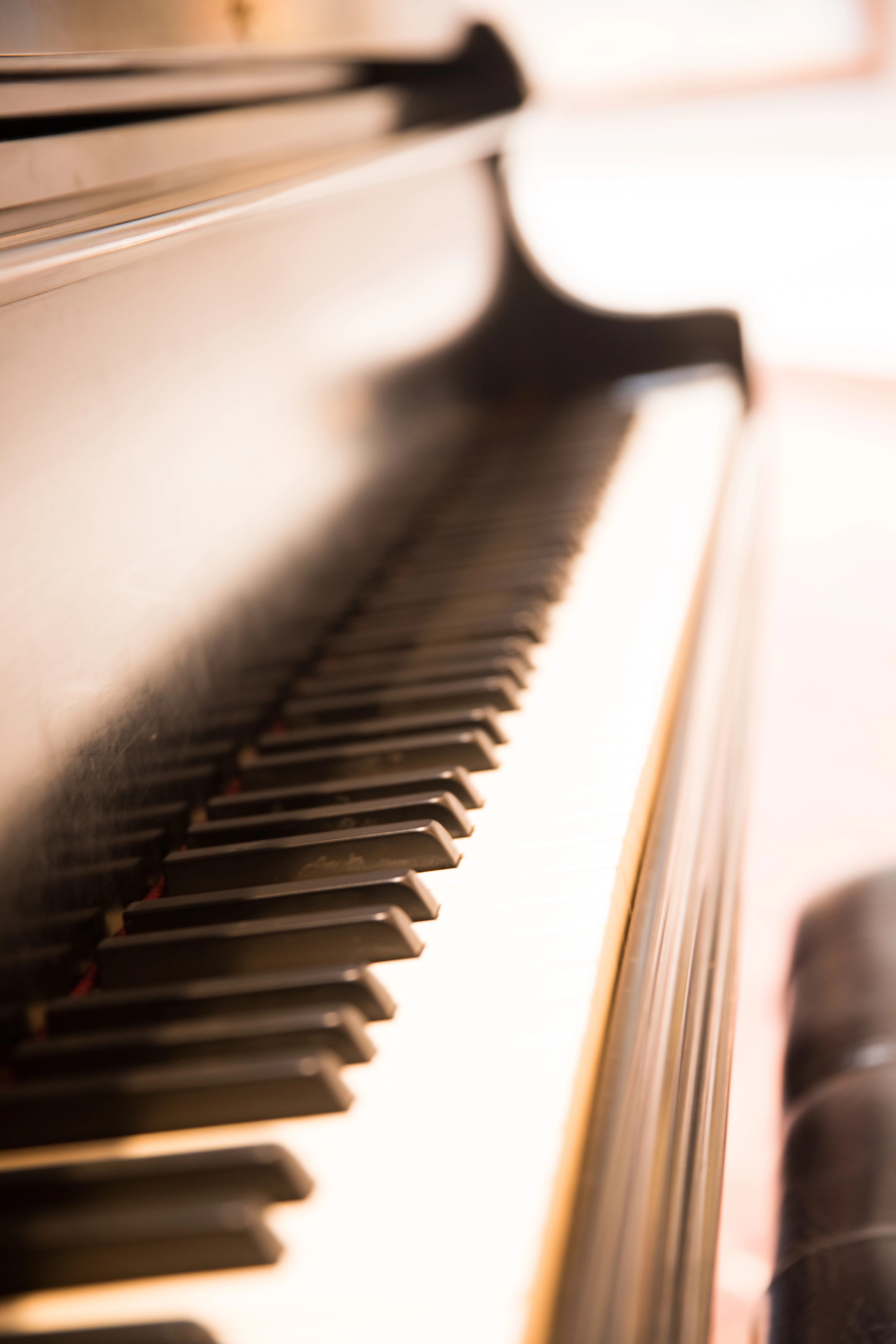 r254-about-us-piano-image.jpg