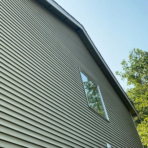 1889-siding-and-window-cleaning-3-16952395915373.jpg