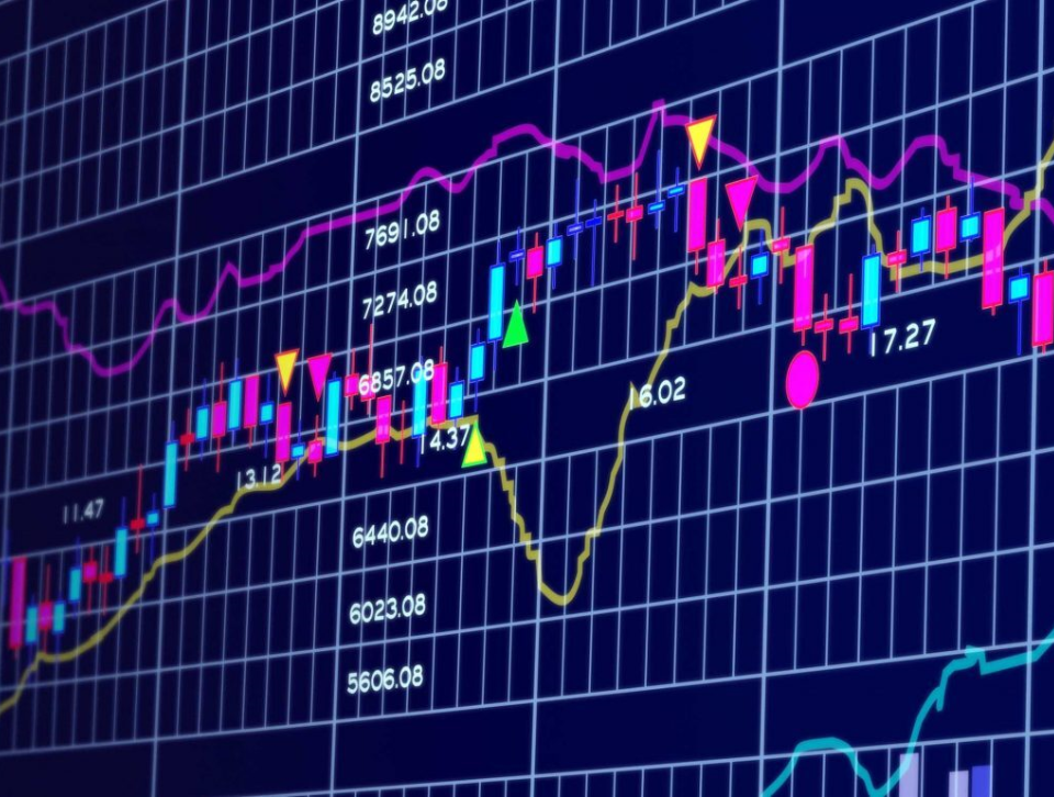 ՖԱՍԹ ԿՐԵԴԻՏԸ ԹՈՂԱՐԿՈՒՄ Է ՊԱՐՏԱՏՈՄՍԵՐ
