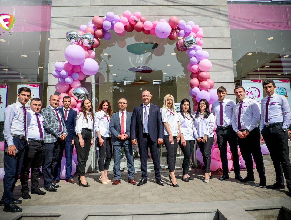 25th Fast Credit branch opens in Malatia-Sebastia administrative district