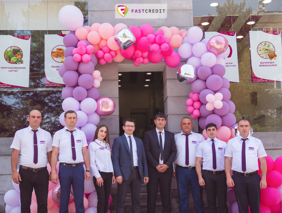 Արթիկ քաղաքում իր դռները բացեց Ֆասթ Կրեդիտի նոր և հարմարավետ մասնաճյուղը