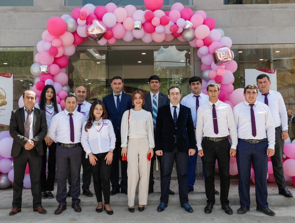 Բացվել է Ֆասթ Կրեդիտի «Եղեգնաձոր» մասնաճյուղը