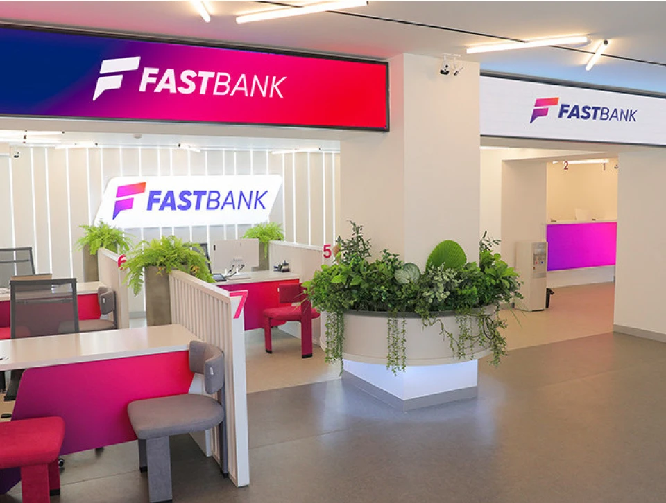 Երեւանի կենտրոնում բացվել է Ֆասթ Բանկի հոբելյանական՝ 30-րդ մասնաճյուղը՝ ամբողջովին նոր կոնցեպտով