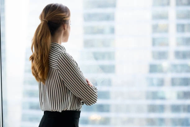 218-woman-thinking-at-the-window-2-17279746075728.jpg