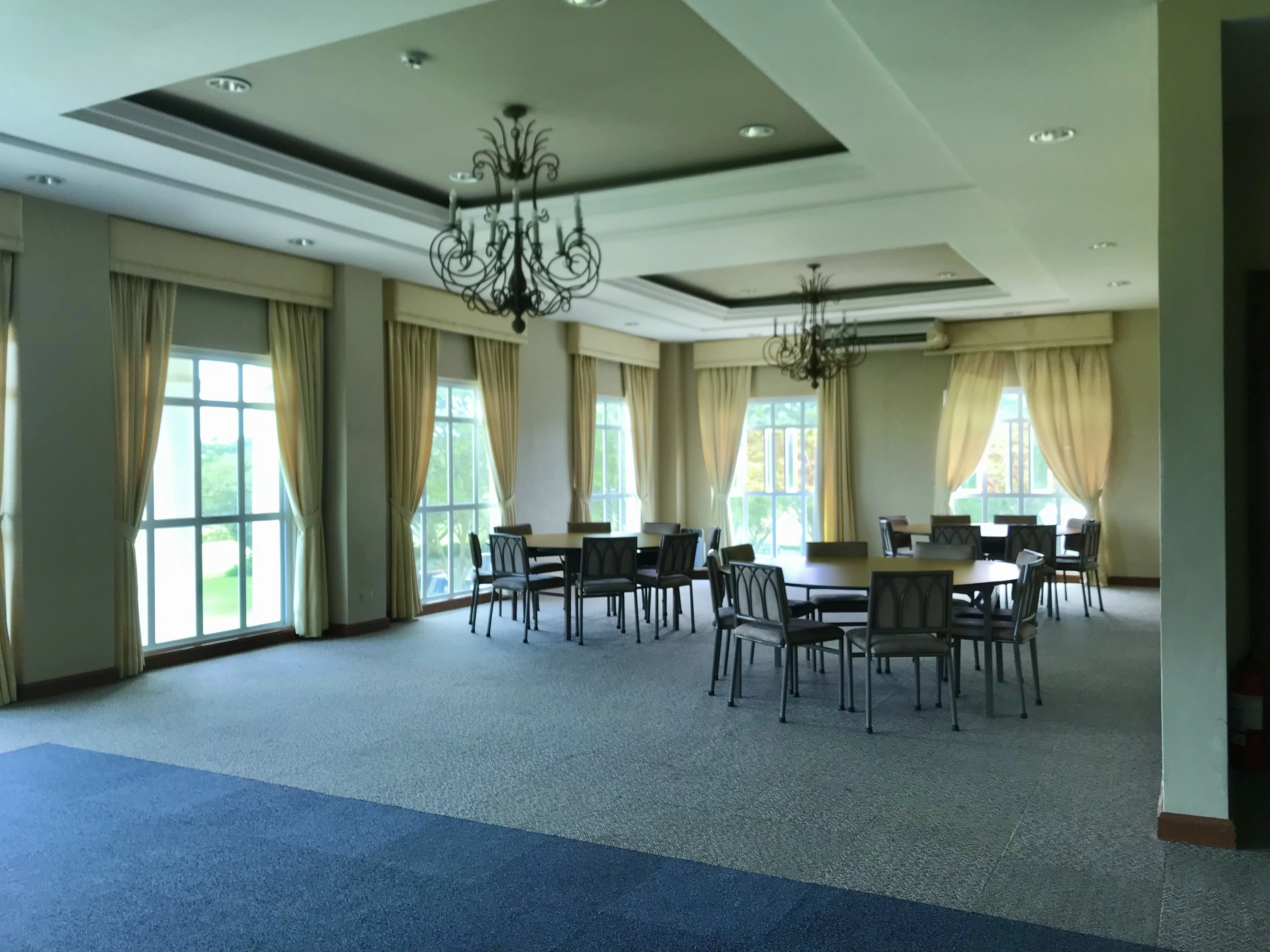 3552-ballroom-3-17464906889089.jpg