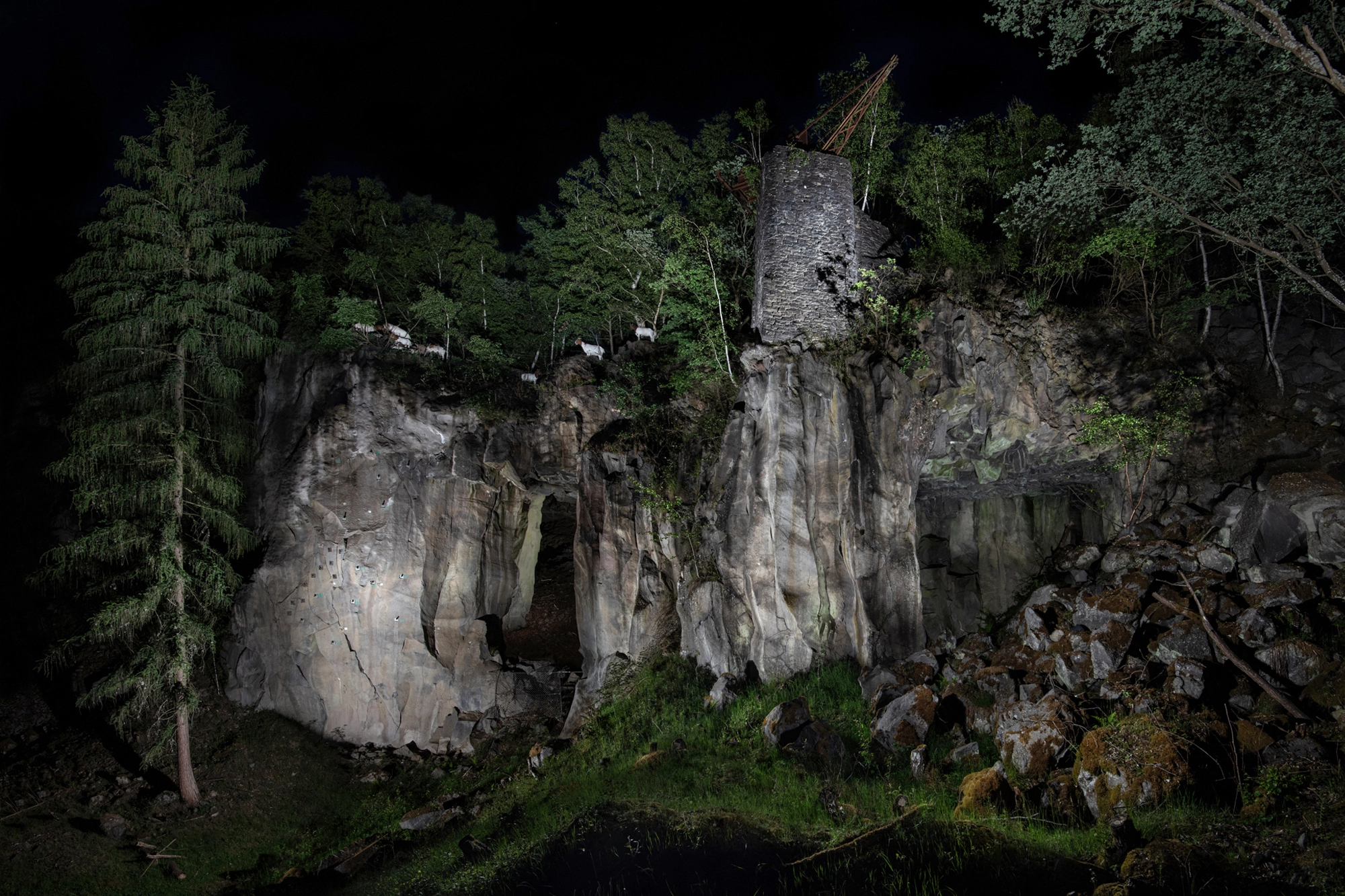 Batcave 580-batcave-17015103905232.jpg