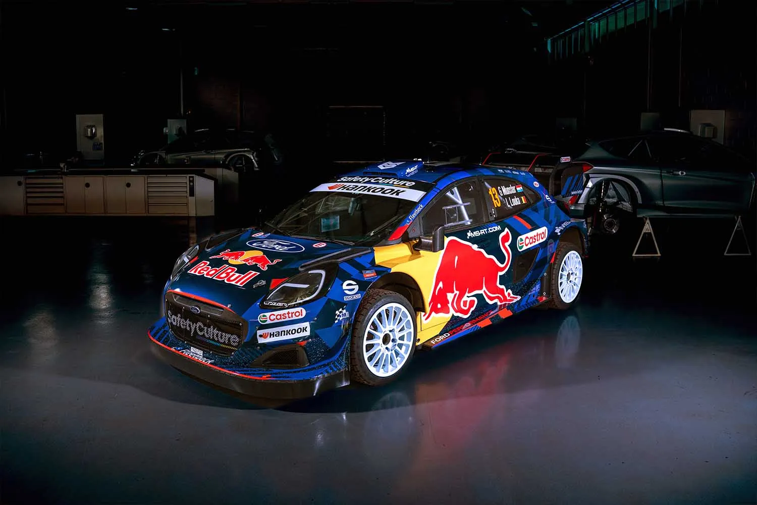 8443-msport-thumb016-17489623613854.jpg