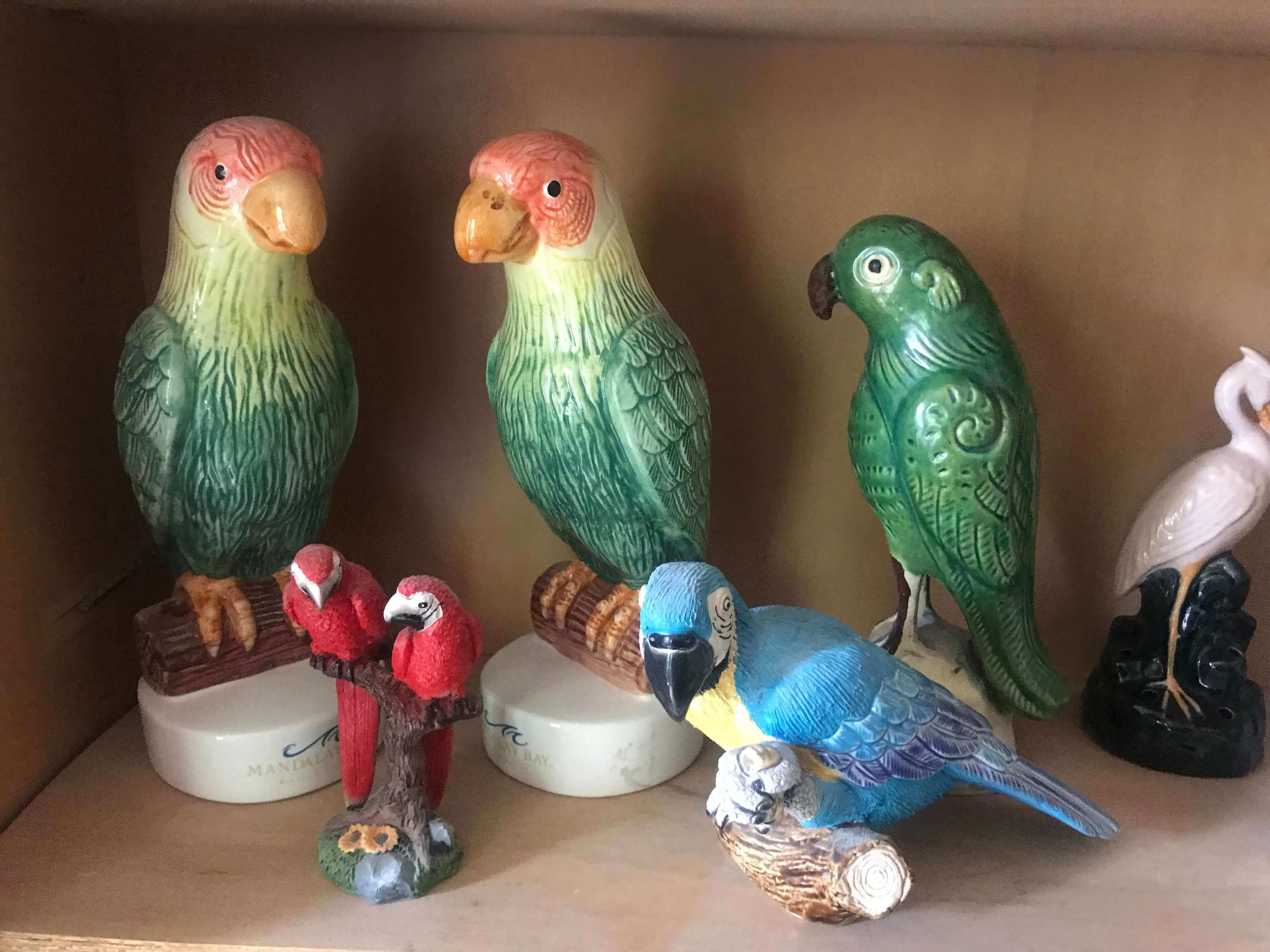 1994-parrot-figurinesjpg.jpg