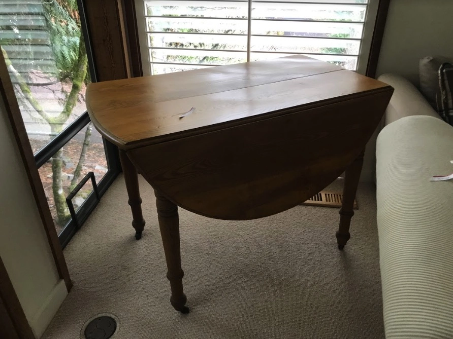 2044-dutch-estate-sale-portland-11.jpg