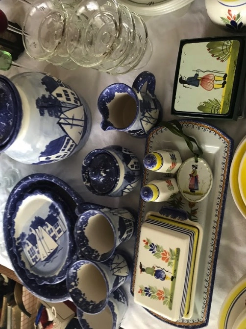 2044-dutch-estate-sale-portland-14.jpg