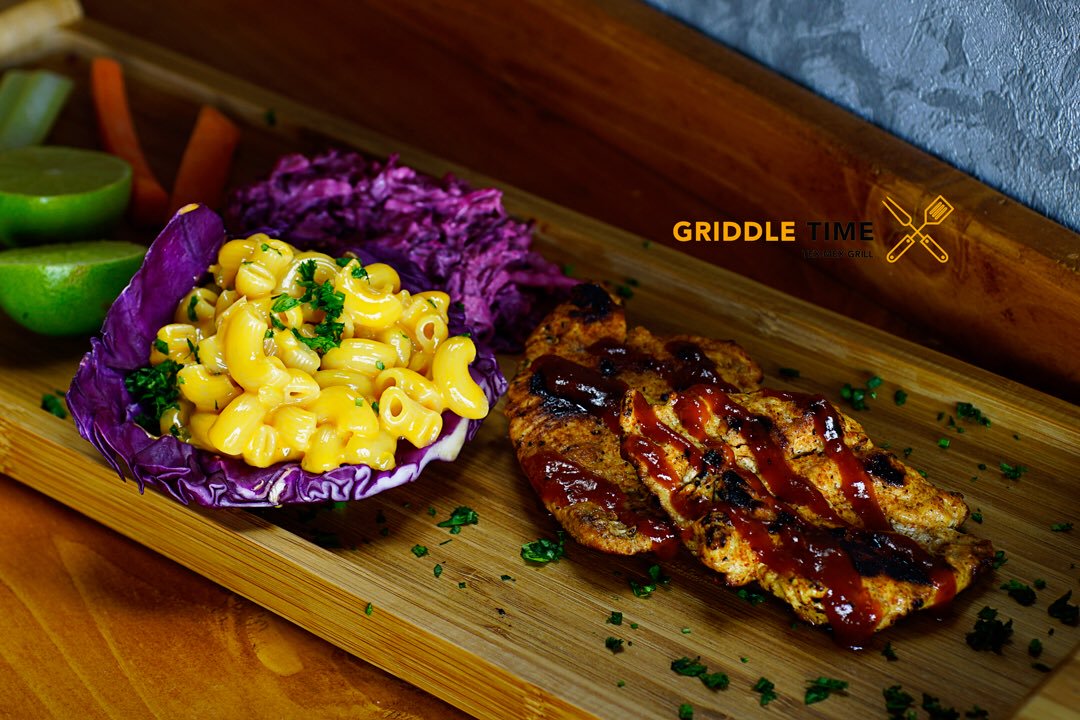 1039-bbq-chicken-dinner.jpg